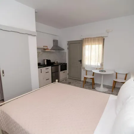 Thines - C Apartment *